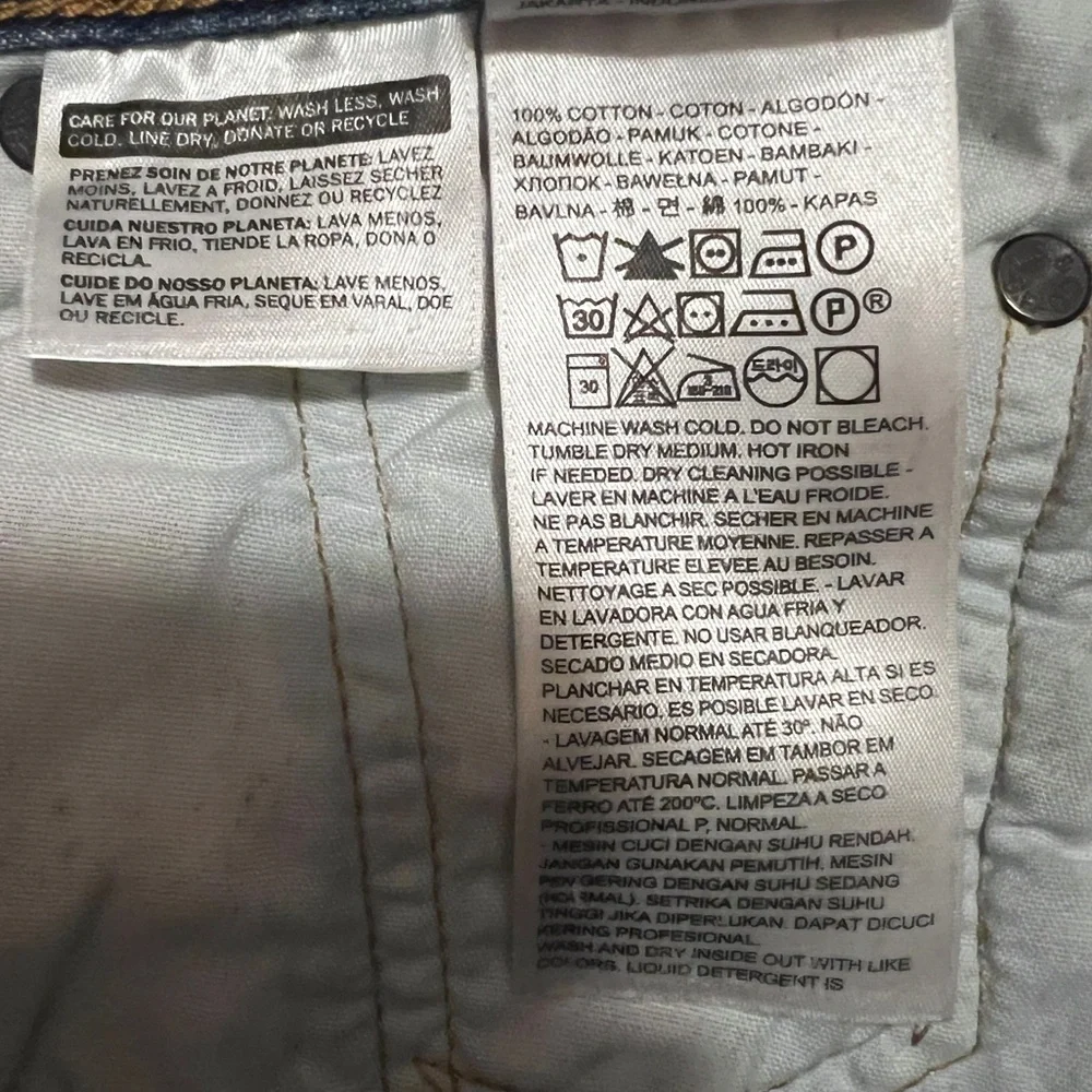 Levis Premium 501 Blue Distressed Denim Jean Shorts Frayed- Size 28
